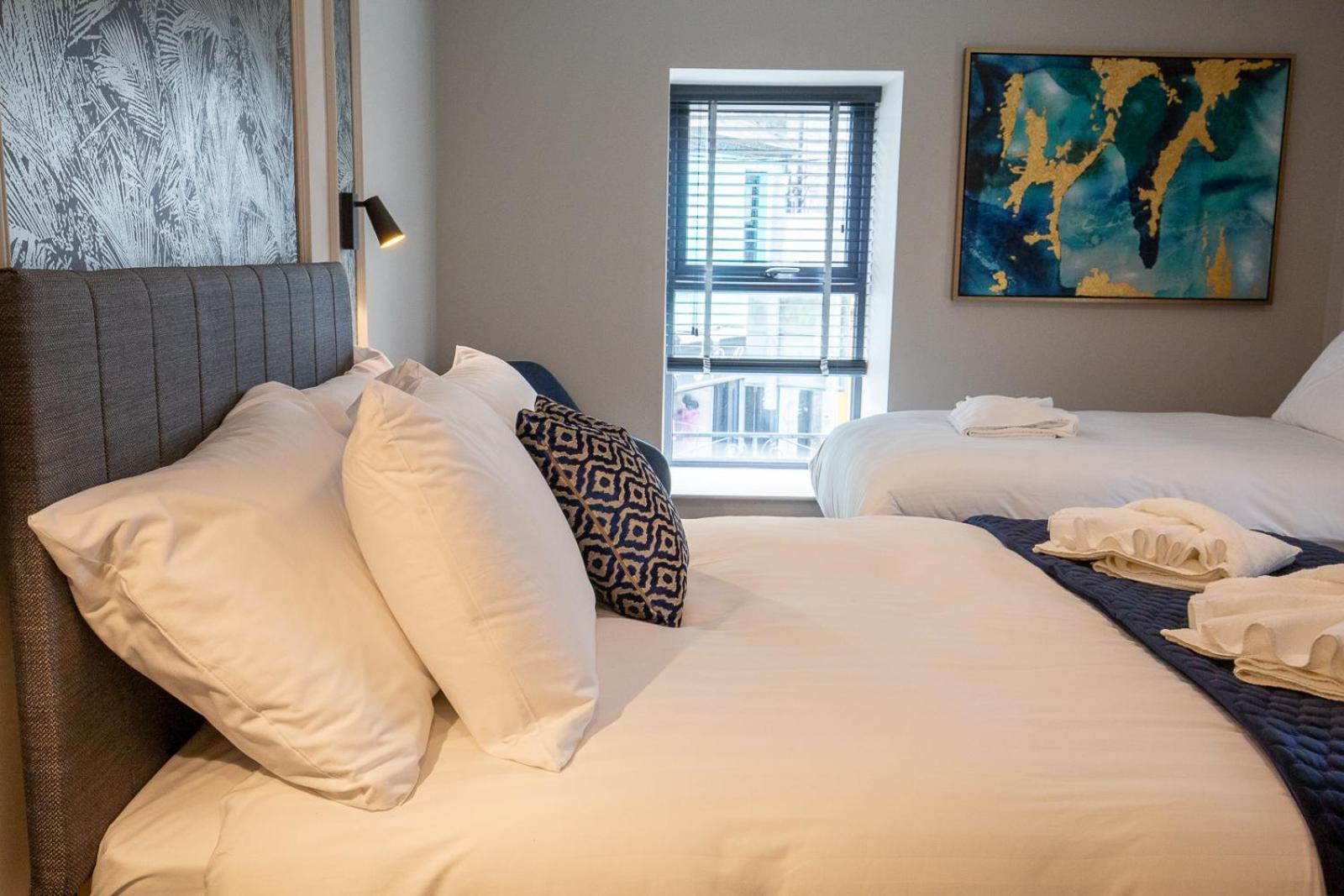 The Abbeygate Townhouse Hotell Galway Exteriör bild